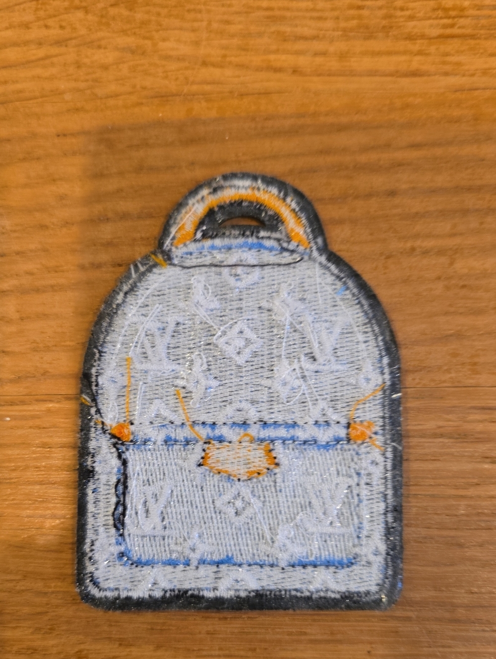 Backpack Iron On Patch - Picture 3 of 4